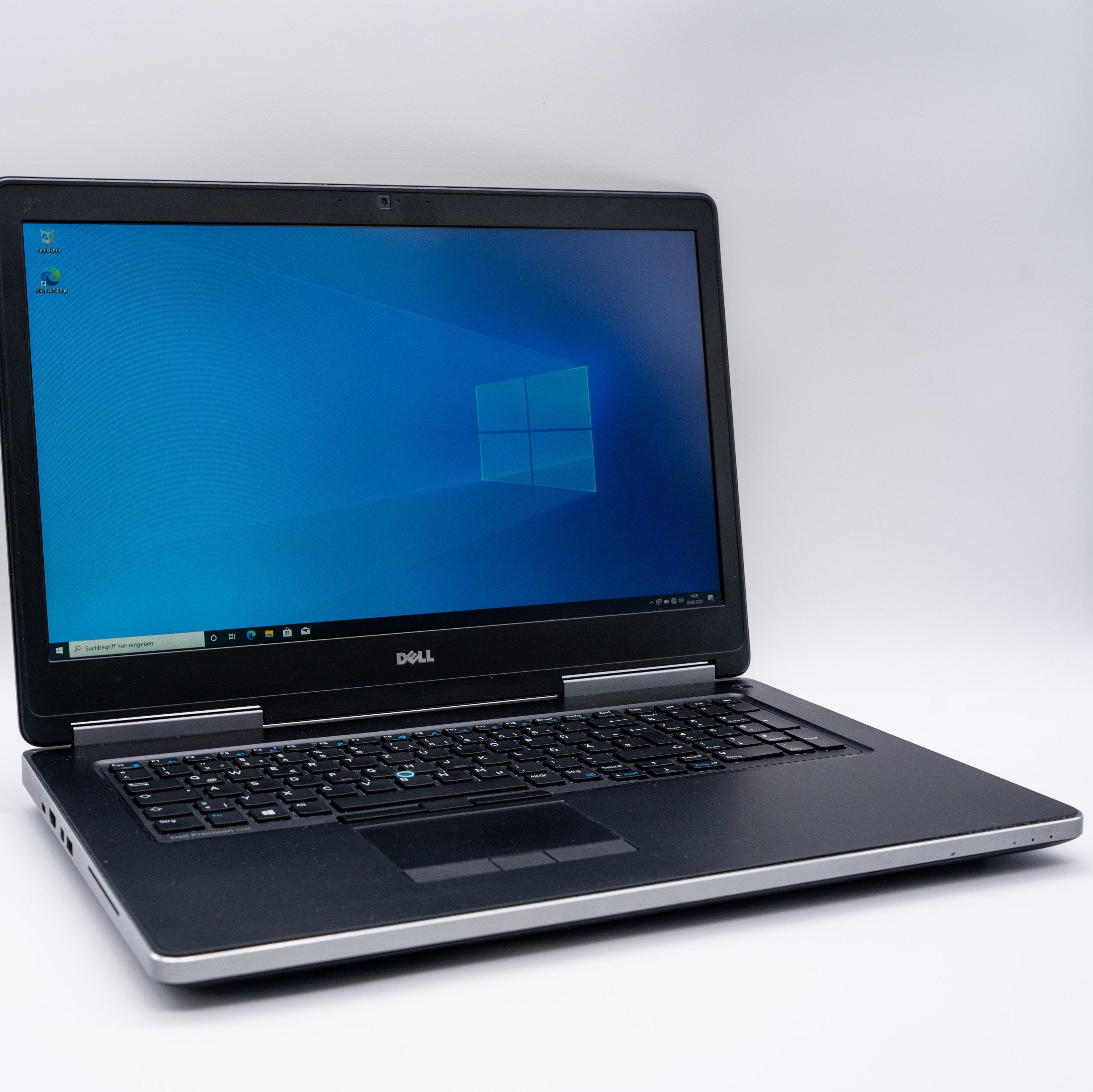 Dell Precision 7710 Intel i7-6820HQ 32GB DDR4 512GB SSD NVIDIA M4000M Laptops Notebook-Pro Intel Core i7-6820HQ 32GB DDR4 512GB