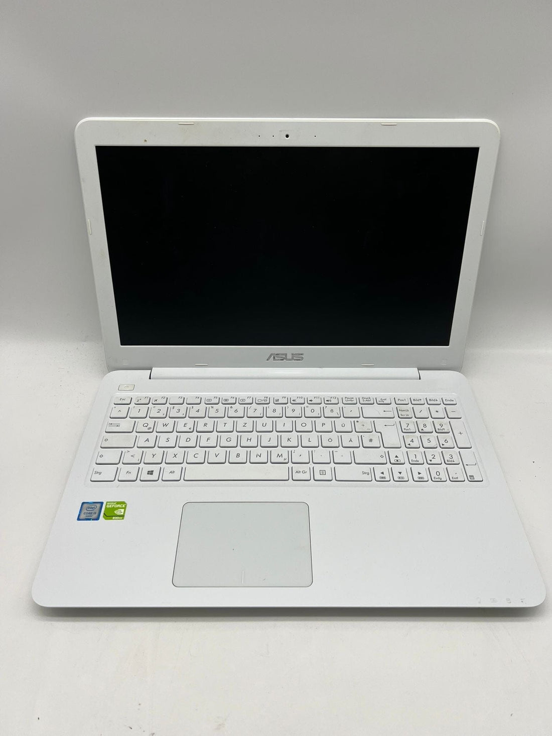 Asus Notebook i5-6200u NVIDIA GEFORCE 1024GB SSHD