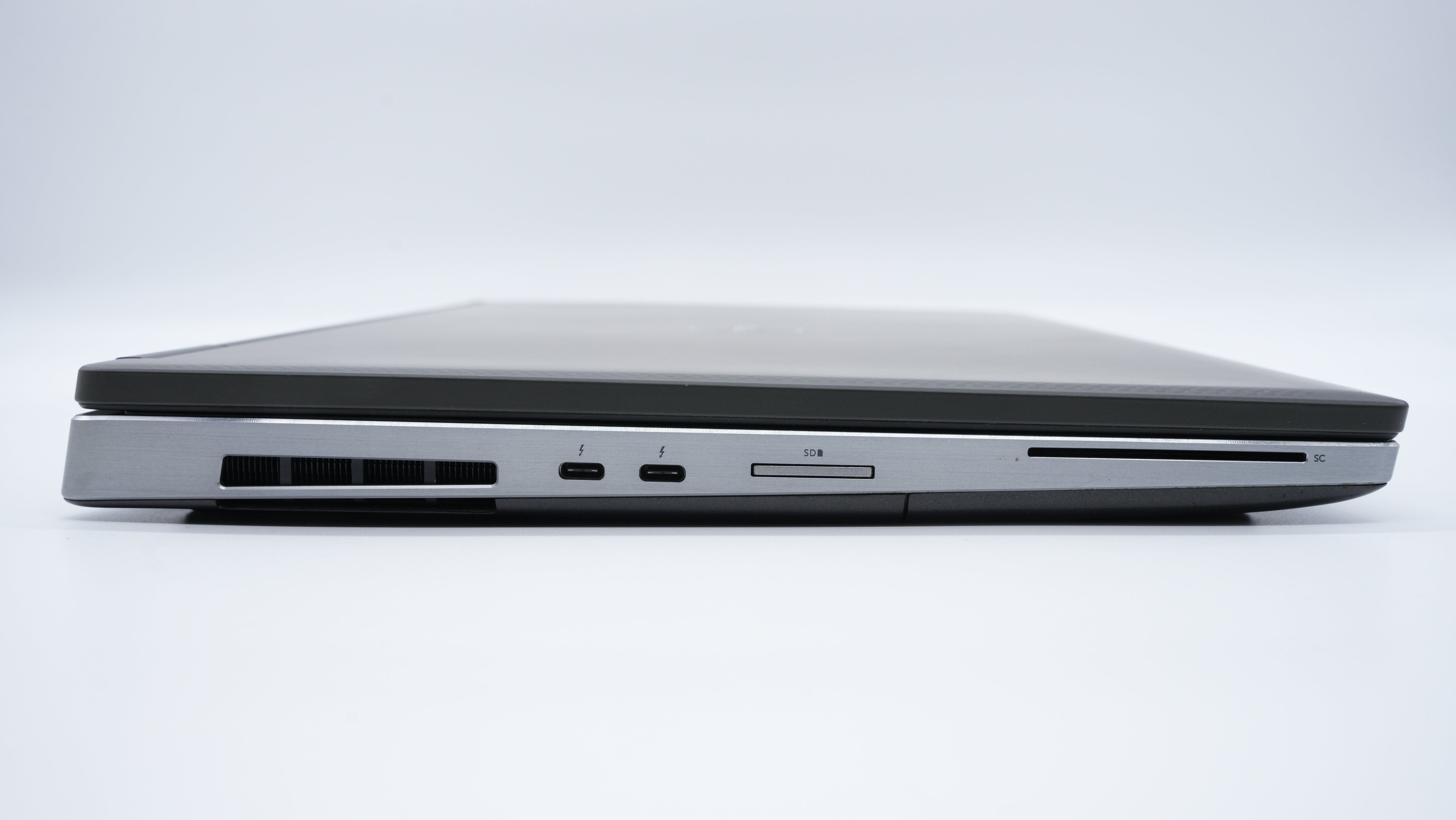 Dell Precision 7740 i7-9850H 64GB 512GB SSD 17,3" FHD RTX 3000 W11 Laptops Notebook-Pro 