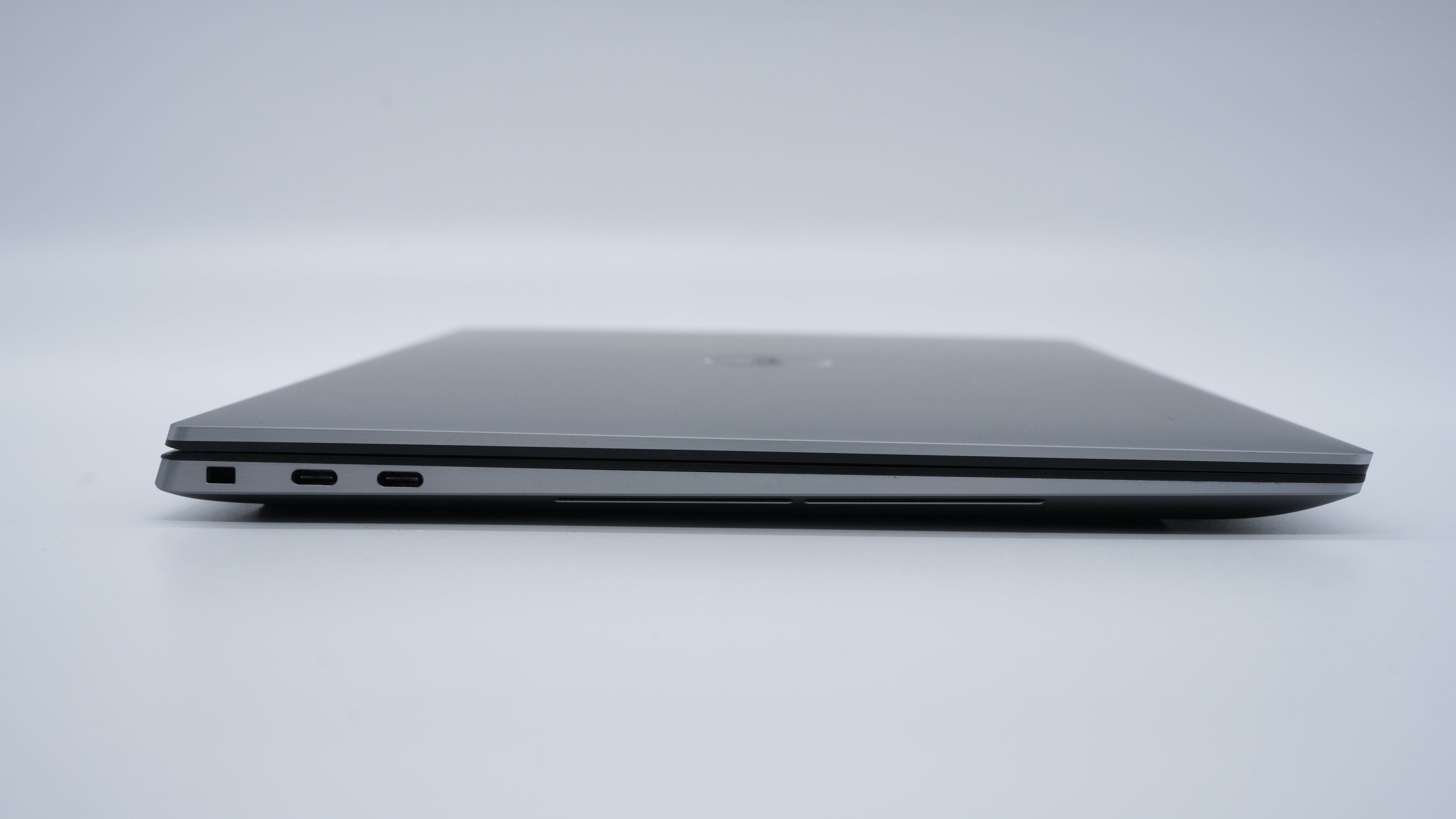 Lenovo ThinkBook 15 IML i5-10210U 15.6" FHD 8 GB DDR4 256 GB SSD Win 11 Home Laptops Lenovo 